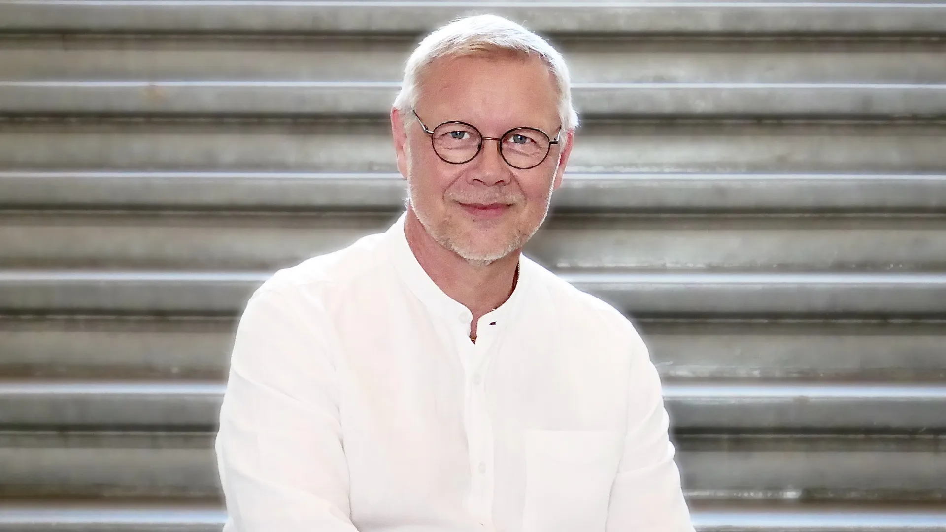 Porträttbild av Greger Siljebo.