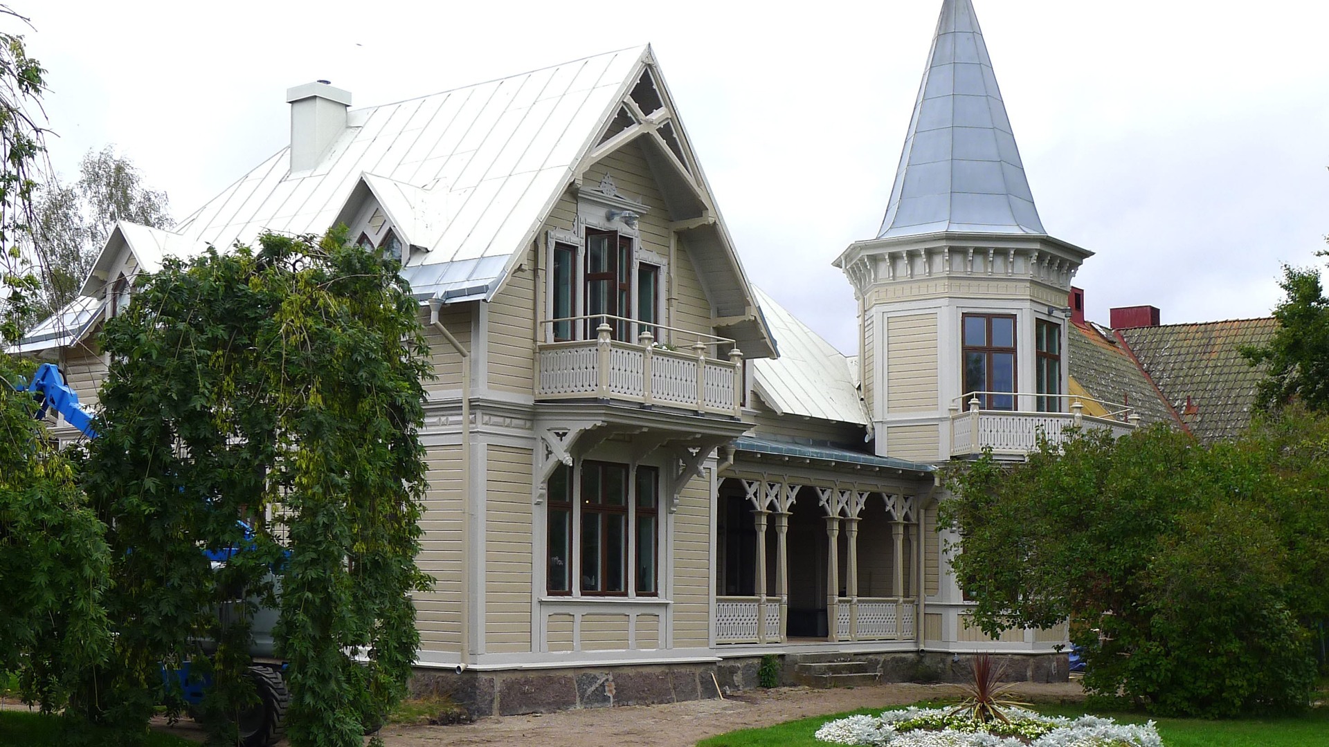 Villa Flora i stadsparken.