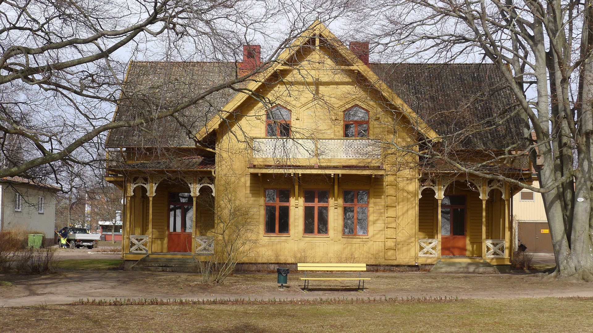 Villan Guldkroken i stadsparken.